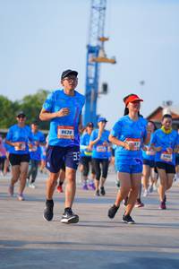 BIB: 8638
                            <button type="button" onclick="openModal(3240188)" class="btn btn-primary btn-sm float-right btn-popup" data-toggle="modal" data-target=".modal-high-quality">
                        <i class="fas fa-shopping-cart"></i> Add to Cart
                    </button>
                                            <button type="button" onclick="isThisMe(3240188, true)" class="btn btn-success btn-sm float-right btn-popup btn-isme hidden" data-toggle="tooltip" data-placement="bottom" title="นี่คือรูปของคุณใช่ไหม คลิกที่นี่เพื่อเอาเข้าอัลบั้ม">
                        <i class="fas fa-plus"></i> Add to album
                    </button>
                    <button type="button" onclick="isThisMe(3240188, false)" class="btn btn-warning btn-sm float-right btn-popup btn-isnotme hidden">
                        <i class="fas fa-ban"></i> Remove from album
                    </button>